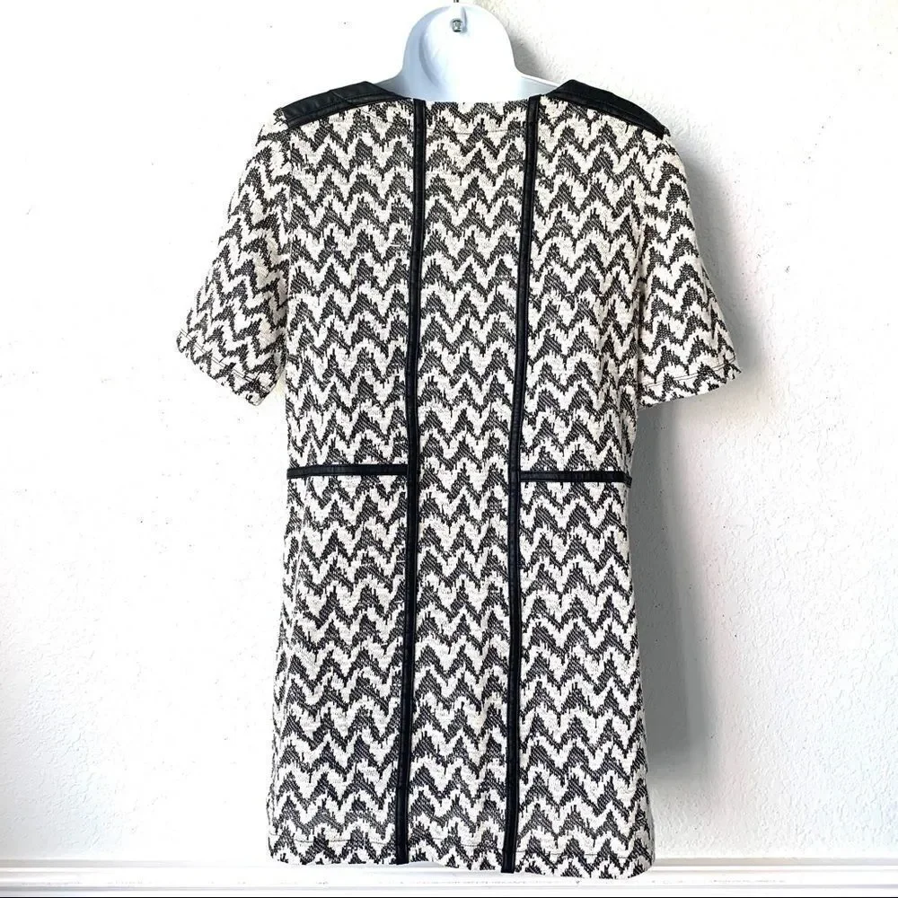 ANTHROPOLOGIE 9-H15 BLACK IVORY KNIT TUNIC TOP